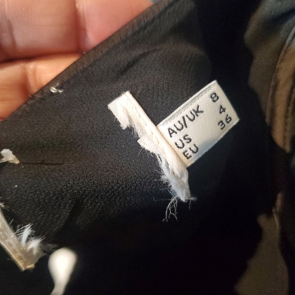 Princess Polly Elegant Black Long-Sleeve Dress - Picture 5 of 7